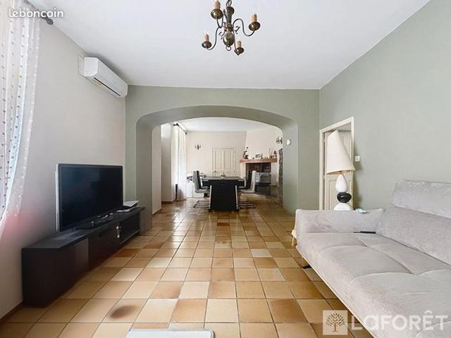 Maison 6 pièces 143 m²