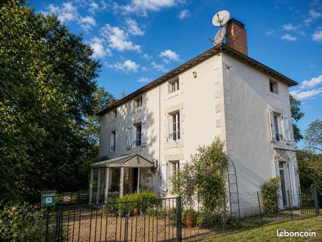 Maison 6 pièces 143 m²