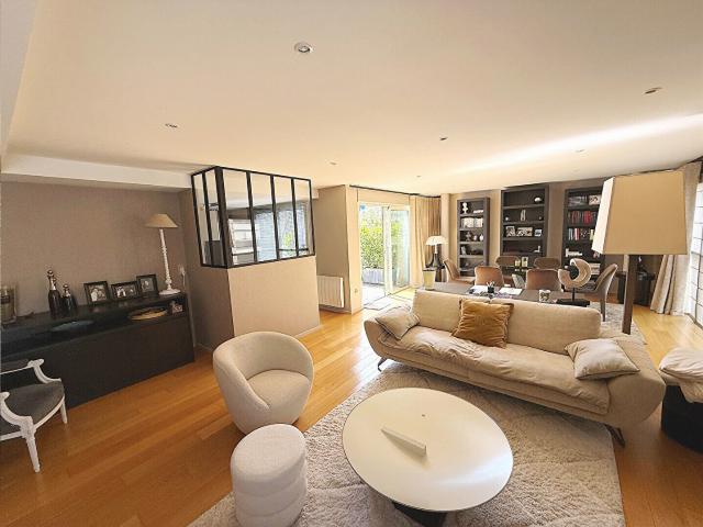 Maison 6 pièces 143 m²