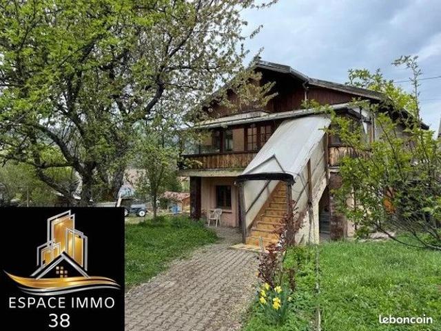 Maison 6 pièces 143 m²