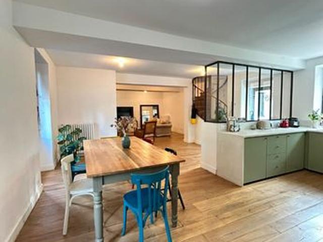 Maison 6 pièces 143 m²