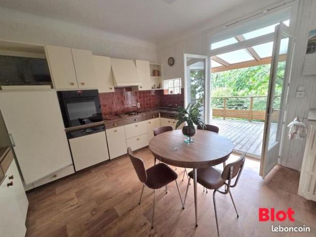 Maison 6 pièces 143 m²