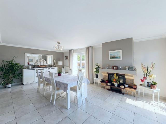 Maison 6 pièces 143 m²