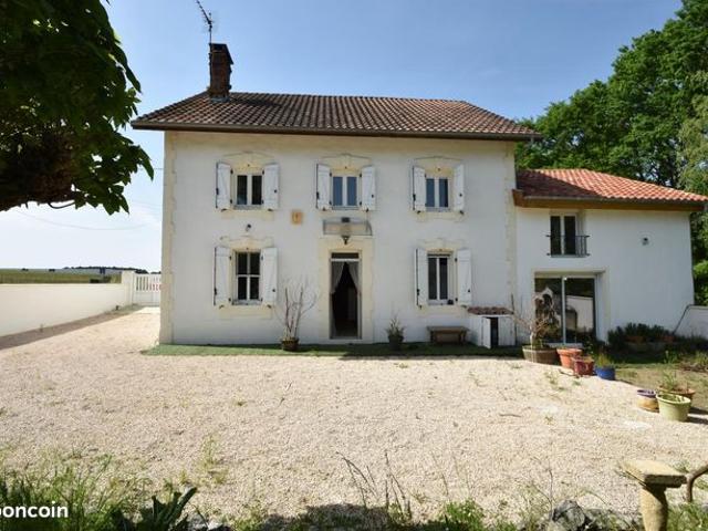 Maison 6 pièces 143 m²