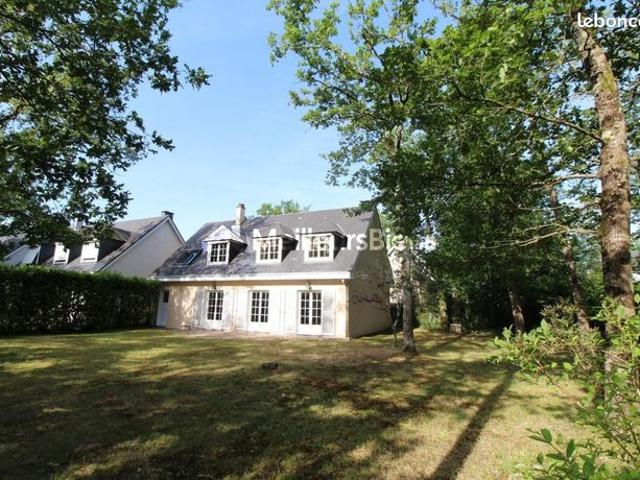 Maison 6 pièces 143 m²