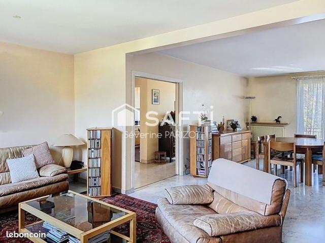 Maison 6 pièces 143 m²