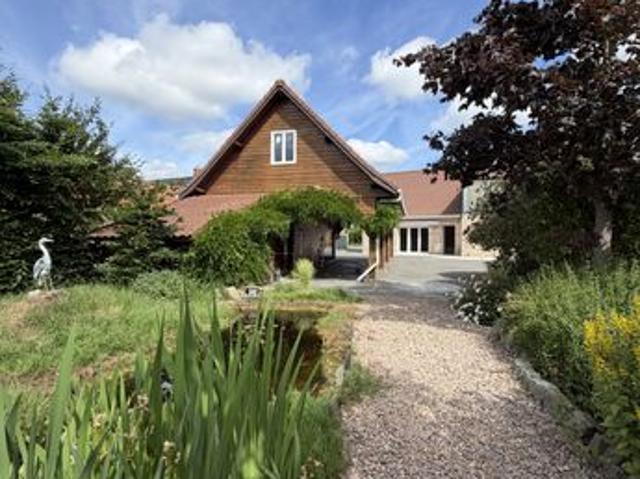 Maison 6 pièces 143 m²