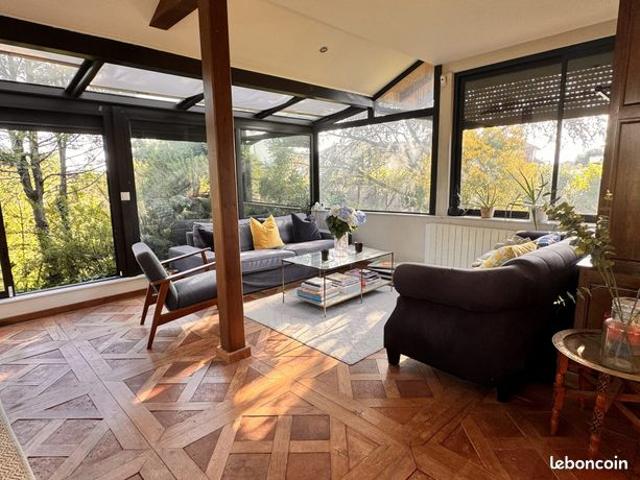 Maison 6 pièces 143 m²