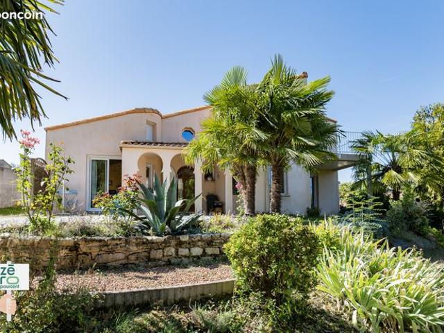 Maison 6 pièces 143 m²