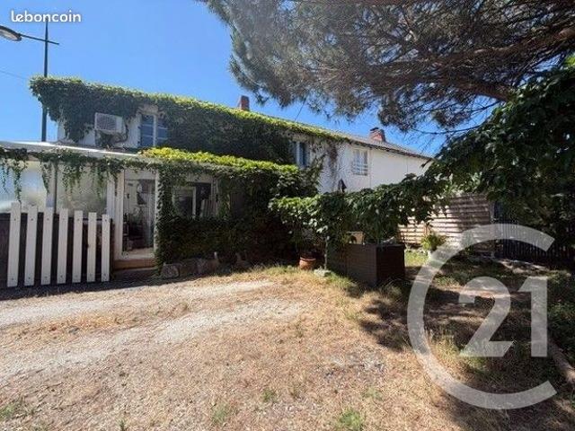 Maison 6 pièces 143 m²