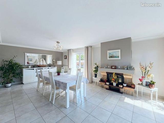 Maison 6 pièces 143 m²