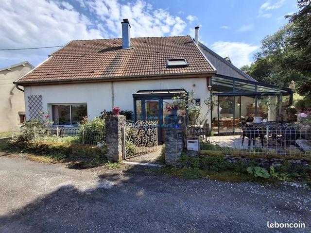 Maison 6 pièces 143 m²