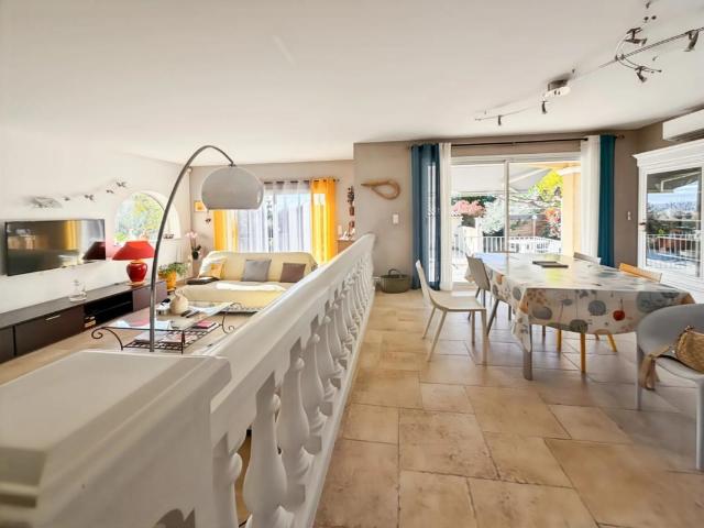 Maison 6 pièces 143 m²