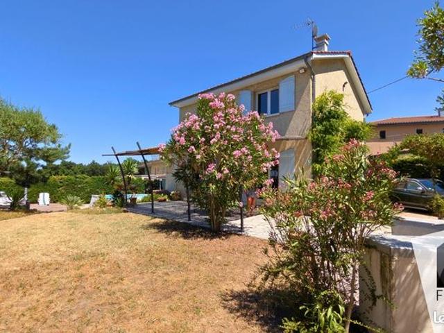Maison 6 pièces 143 m²