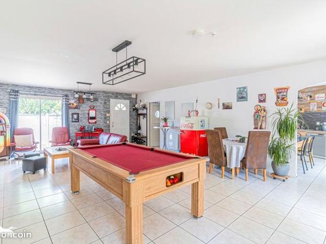 Maison 6 pièces 143 m²