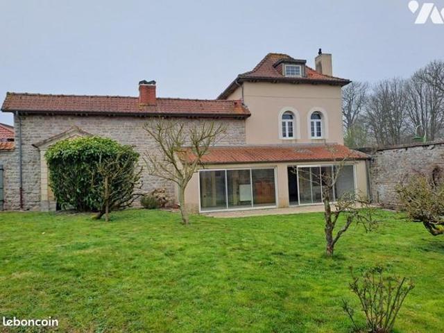 Maison 6 pièces 143 m²