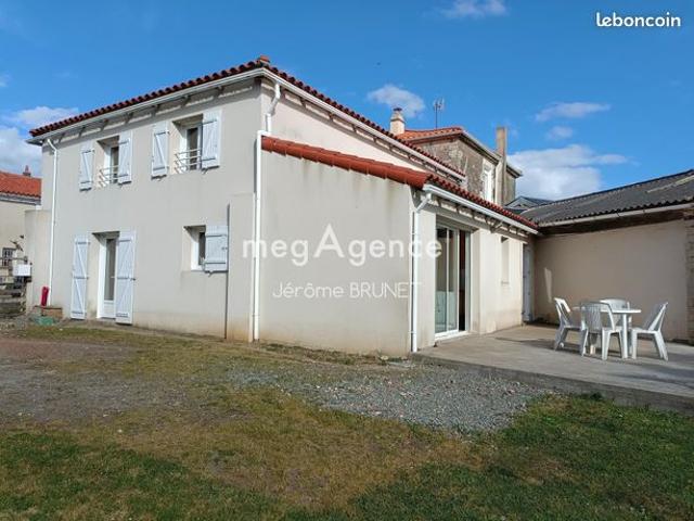 Maison 6 pièces 143 m²