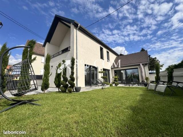 Maison 6 pièces 143 m²