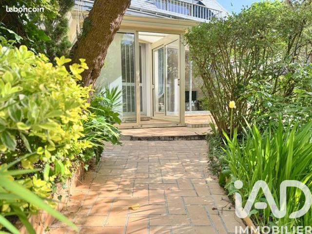 Maison 6 pièces 154 m²