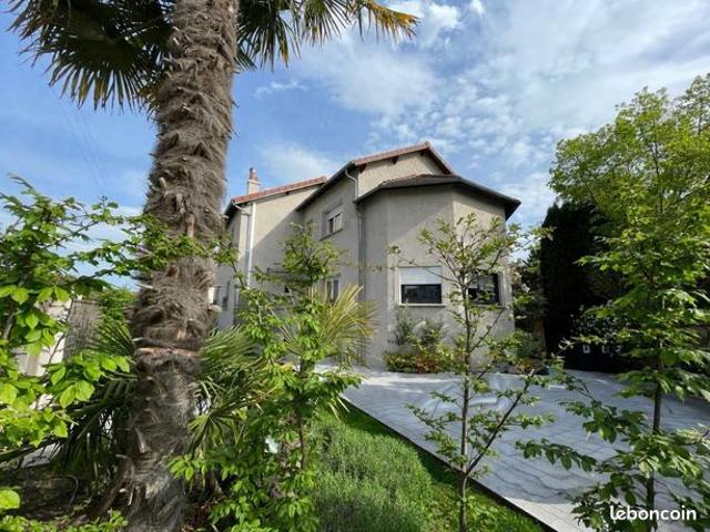 Maison 6 pièces 154 m²