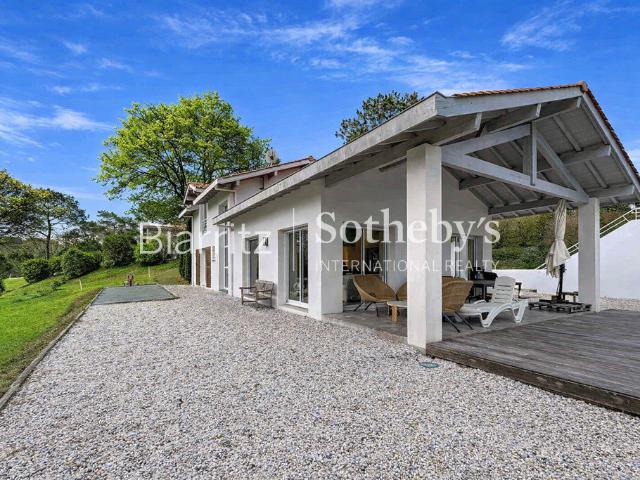 Maison 6 pièces 154 m²