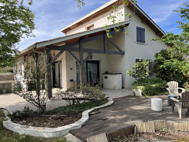 Maison 6 pièces 154 m²