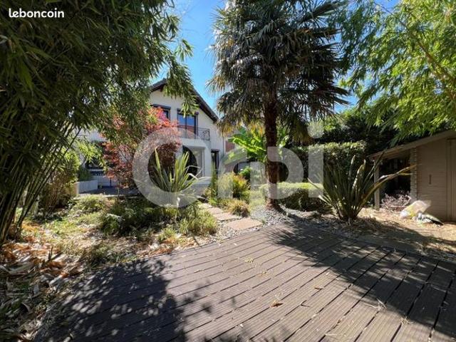 Maison 6 pièces 154 m²