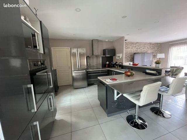 Maison 6 pièces 154 m²