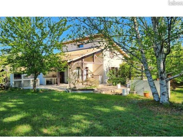 Maison 6 pièces 154 m²