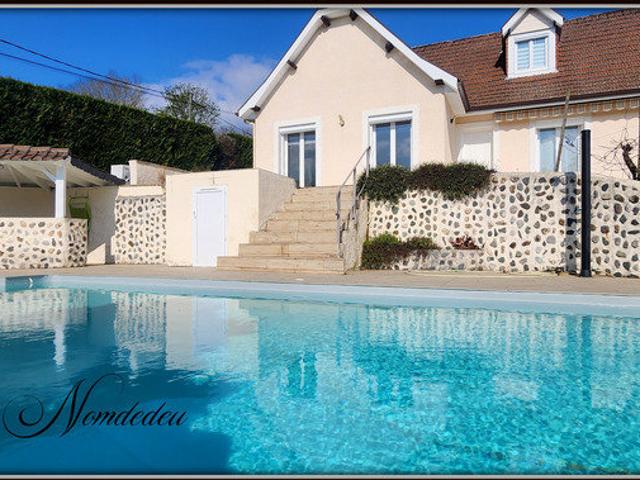 Maison 6 pièces 154 m²