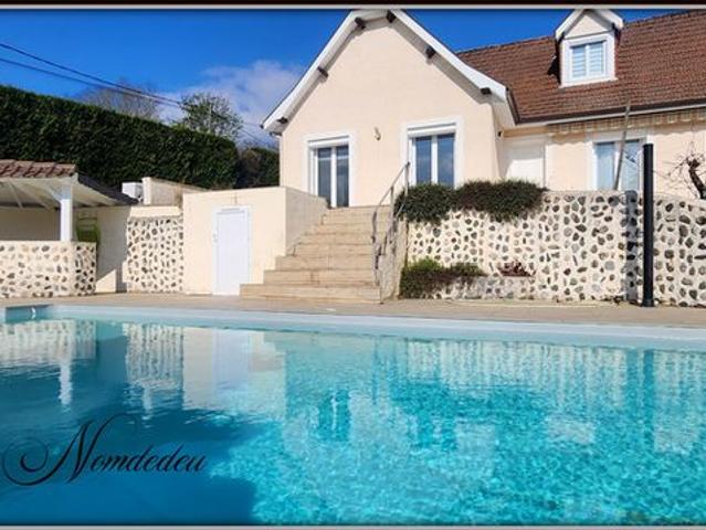 Maison 6 pièces 154 m²