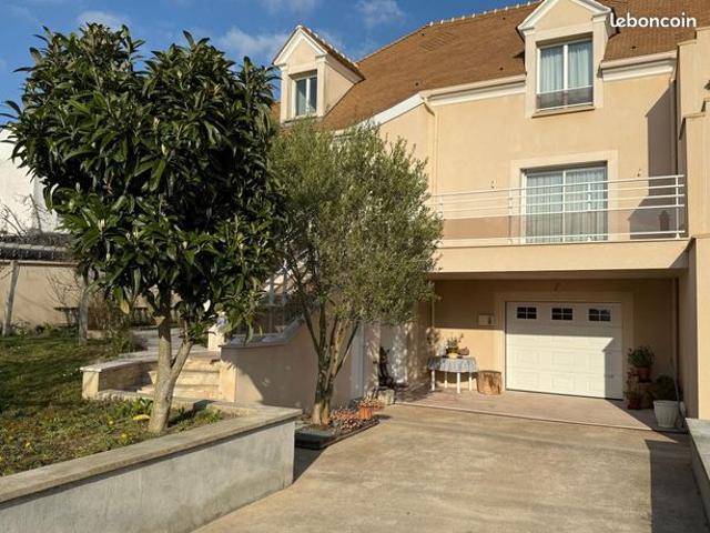 Maison 6 pièces 154 m²