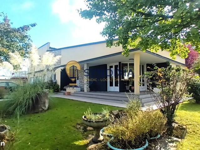 Maison 6 pièces 154 m²
