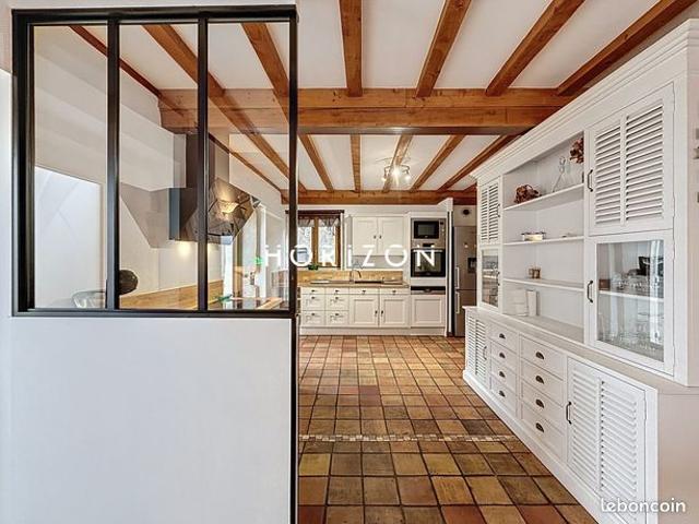 Maison 6 pièces 154 m²