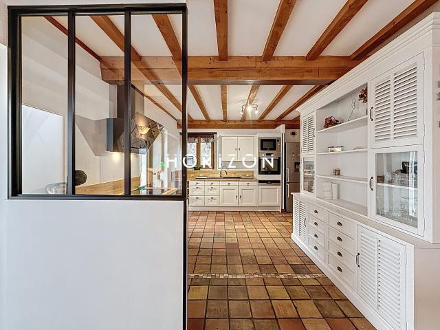 Maison 6 pièces 154 m²