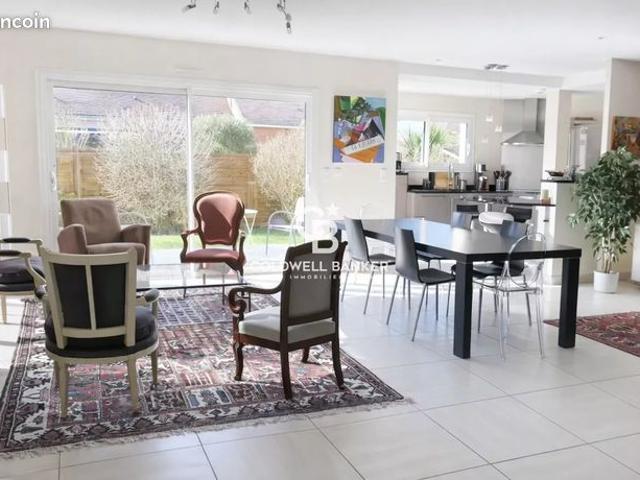 Maison 6 pièces 154 m²