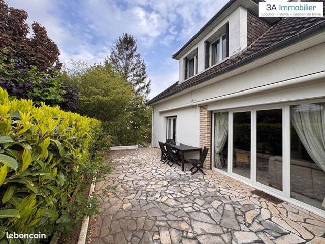 Maison 6 pièces 154 m²