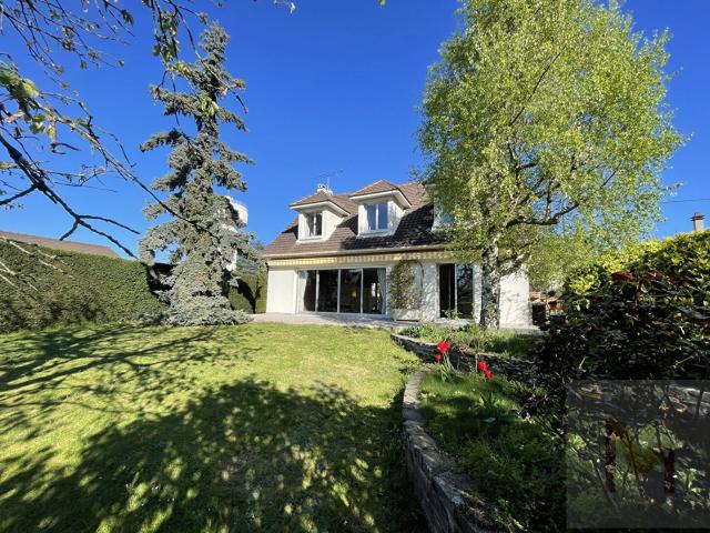 Maison 6 pièces 154 m²
