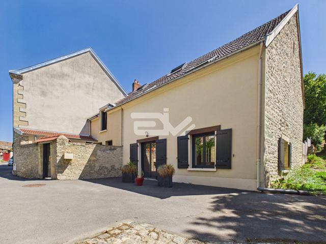 Maison 6 pièces 155 m²