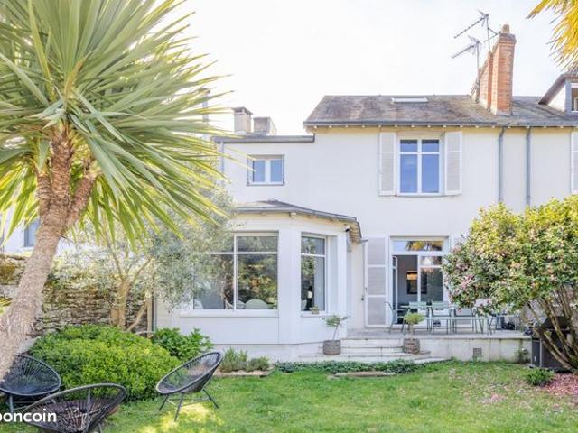 Maison 6 pièces 155 m²