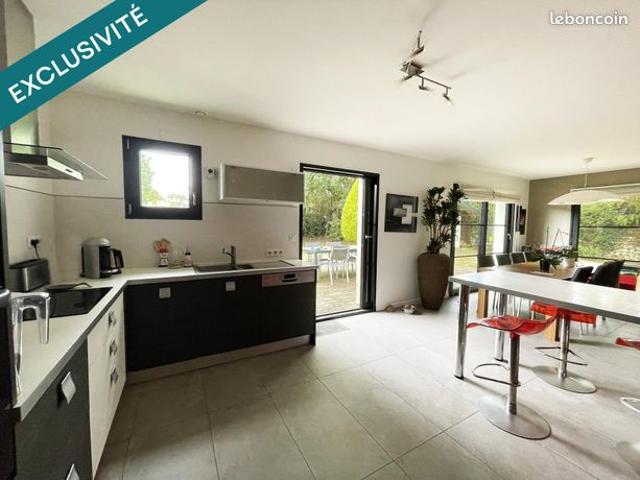 Maison 6 pièces 155 m²