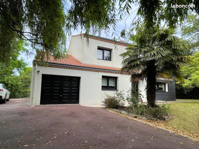 Maison 6 pièces 155 m²