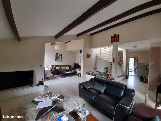 Maison 6 pièces 155 m²