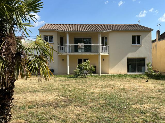Maison 6 pièces 155 m²