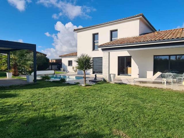 Maison 6 pièces 155 m²