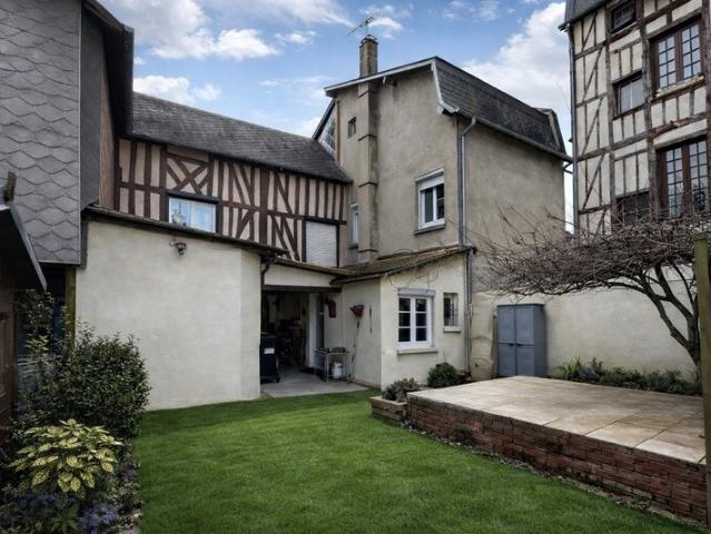 Maison 6 pièces 155 m²