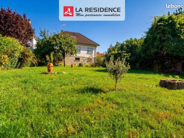 Maison 6 pièces 155 m²