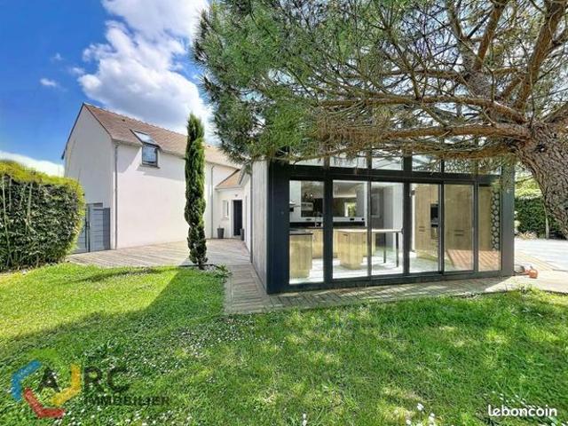 Maison 6 pièces 155 m²