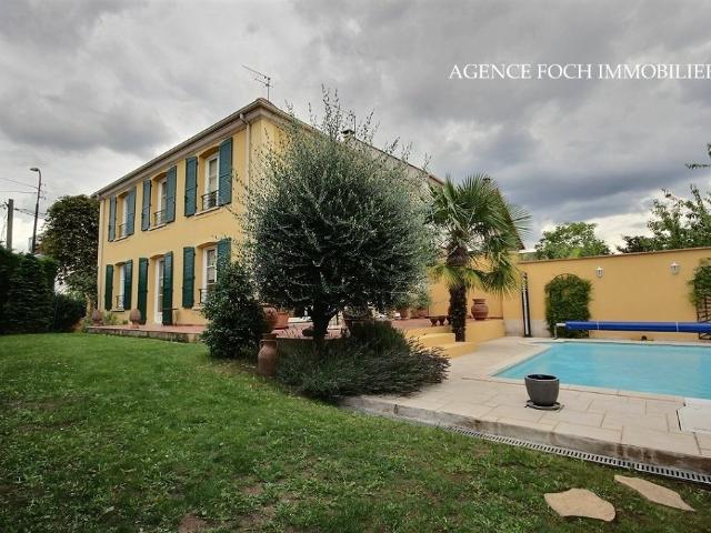 Maison 6 pièces 141 m²