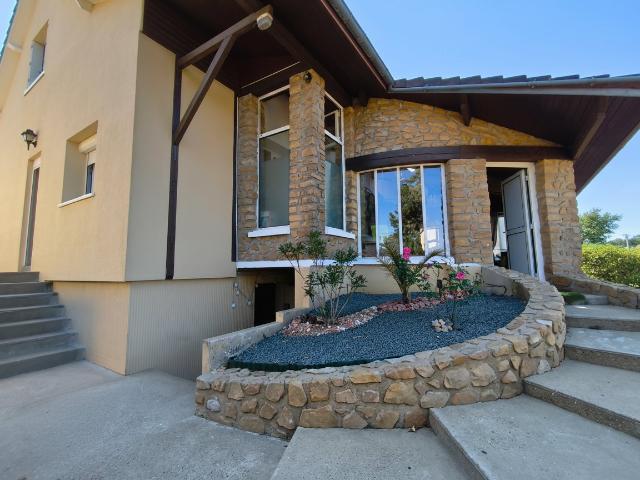 Maison 6 pièces 155 m²